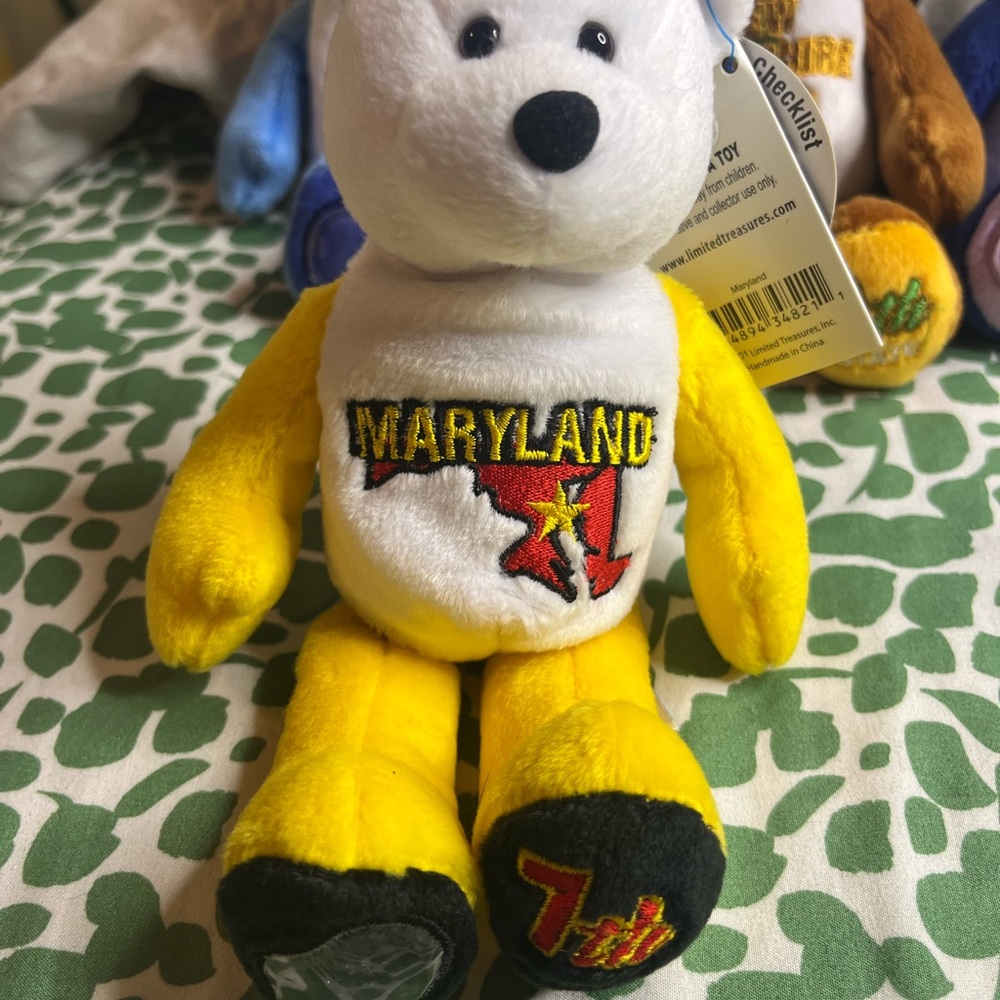 Ty Stuffed Animal - Yellow and White Maryland Bear
